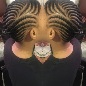 Meet your Posher, Aliana